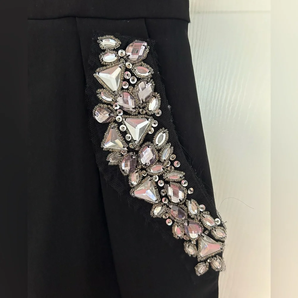 Strapless Black Dress with Pockets - Picture 2 of 5
